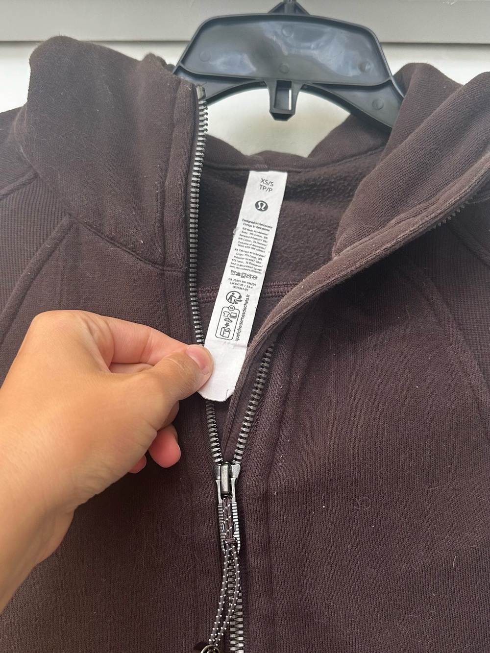 Lululemon half zip oversized pullover dark brown - Picture 2 of 2